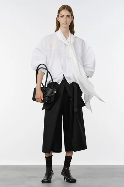 Look 34